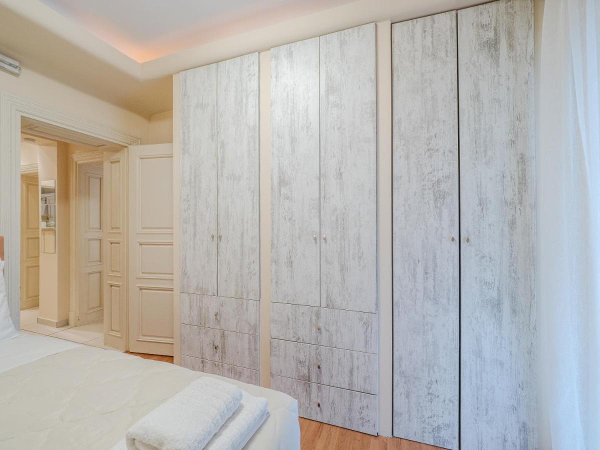 Aura Elegant Apartment Near Garitsa Bay Analipsis  Ngoại thất bức ảnh